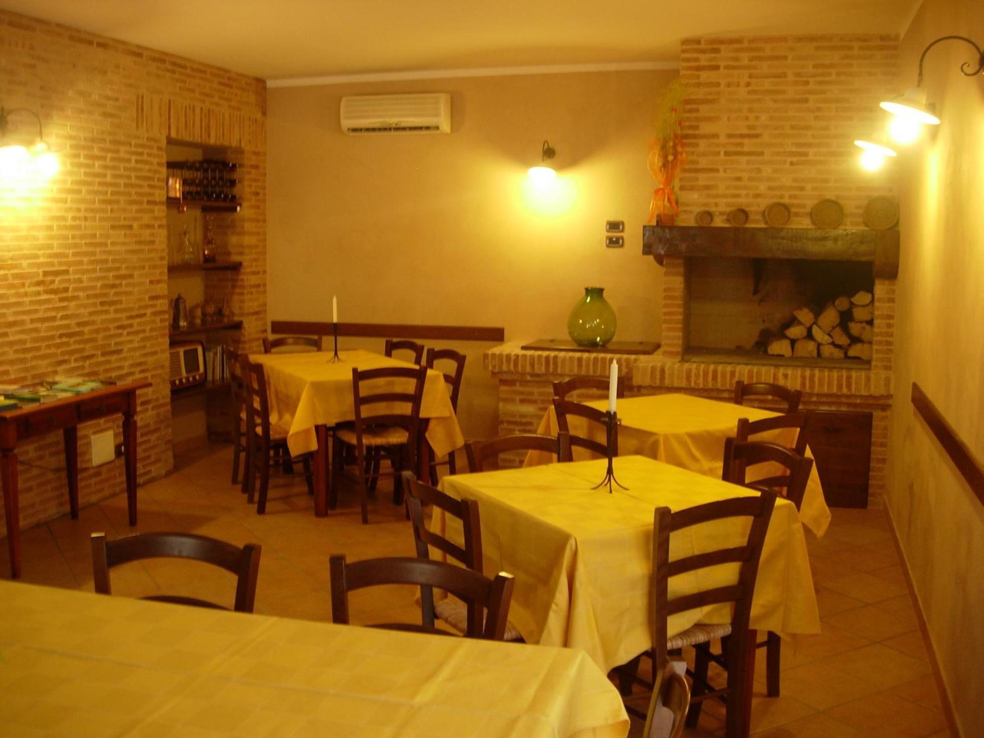 Angelucci Agriturismo Con Camere E Agri Camping Lanciano Exterior photo