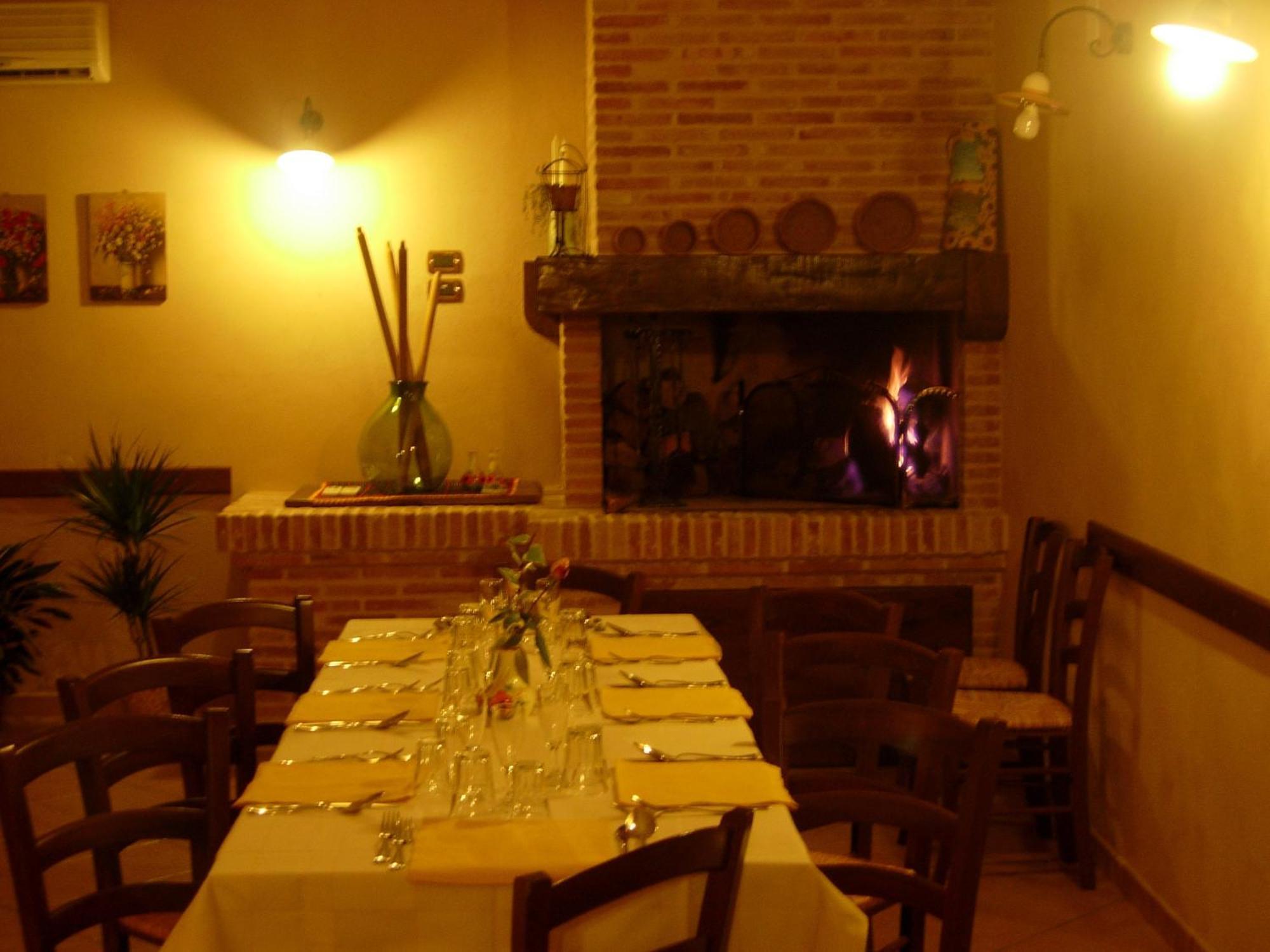 Angelucci Agriturismo Con Camere E Agri Camping Lanciano Exterior photo