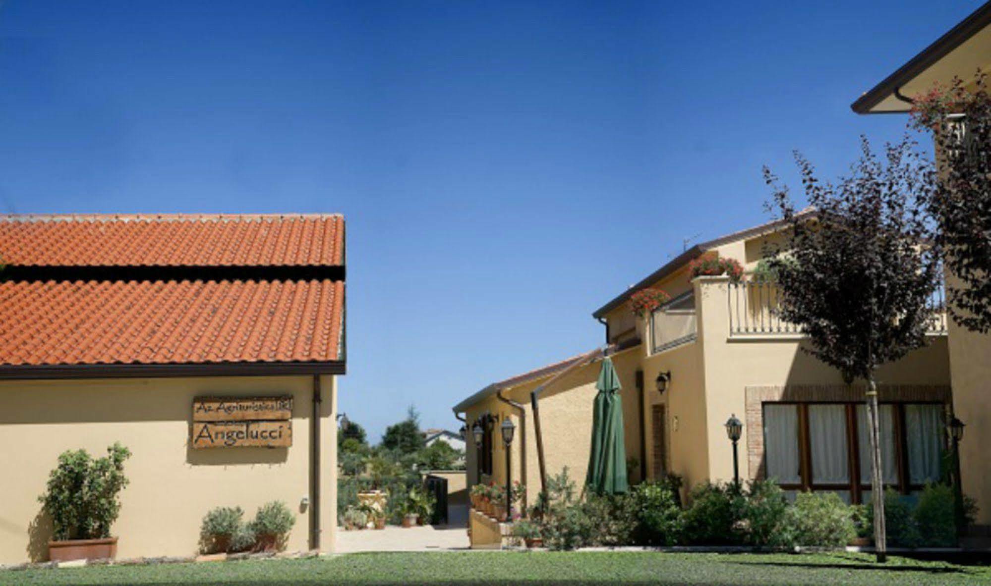 Angelucci Agriturismo Con Camere E Agri Camping Lanciano Exterior photo